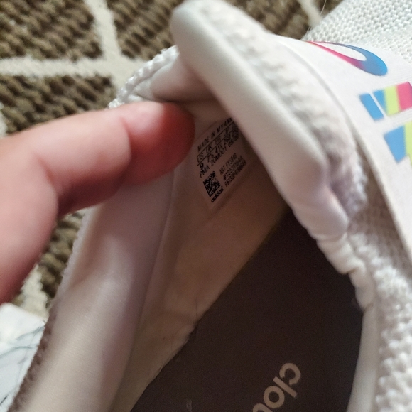 Adidas Cloudfoam - Picture 3 of 3